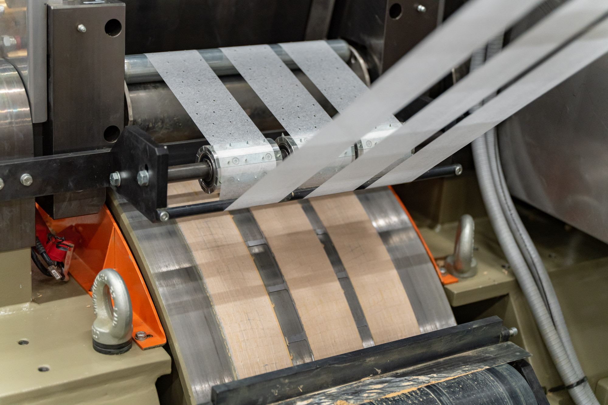 Pasting Line for E-Bike Plates - Sovema Group